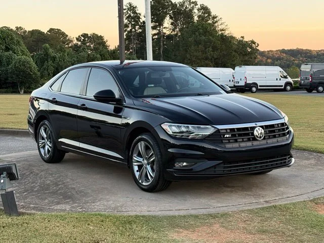 2019 Volkswagen Jetta R-Line
