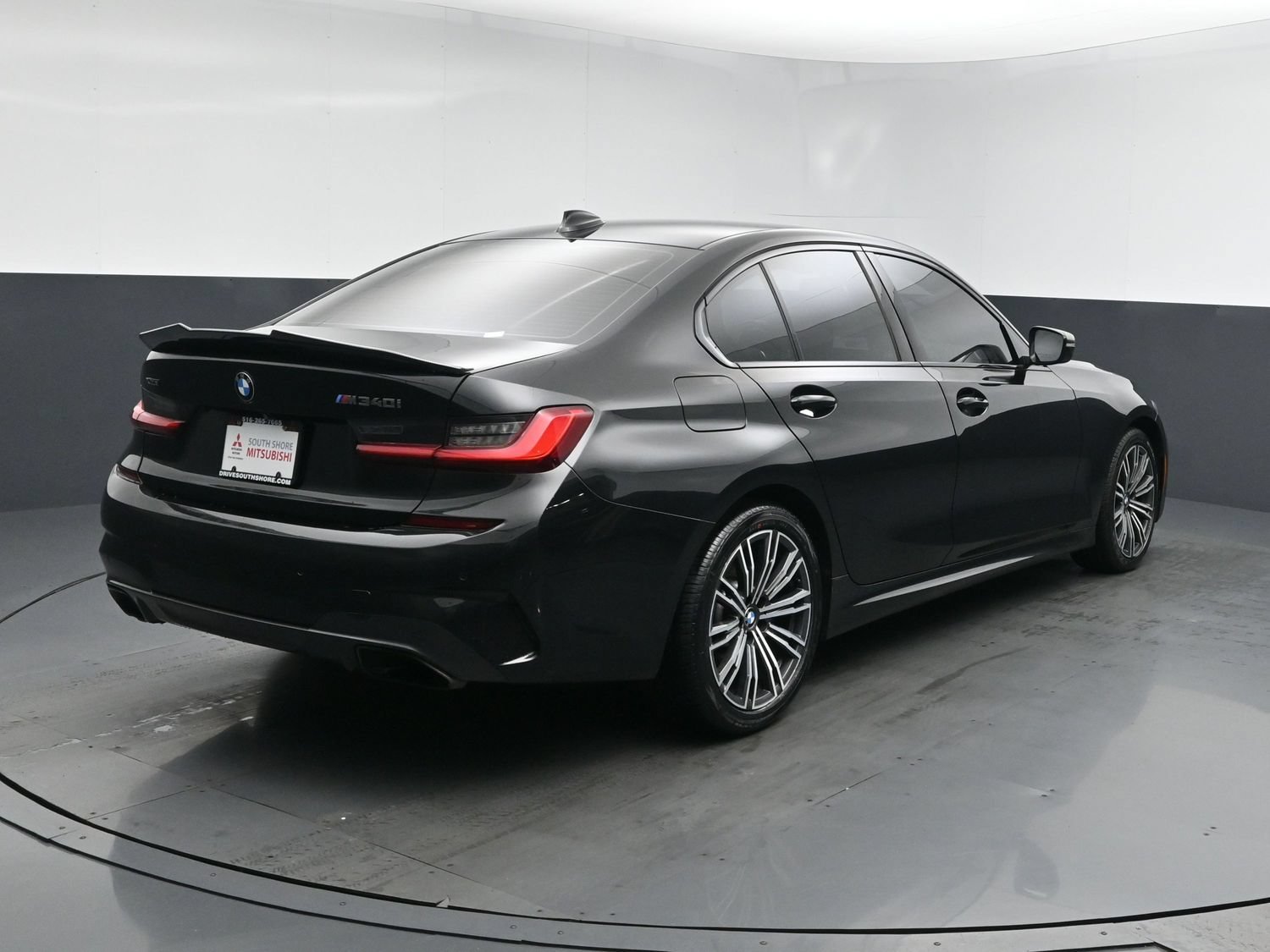Used 2020 Black Sapphire Metallic BMW M340i xDrive image 18