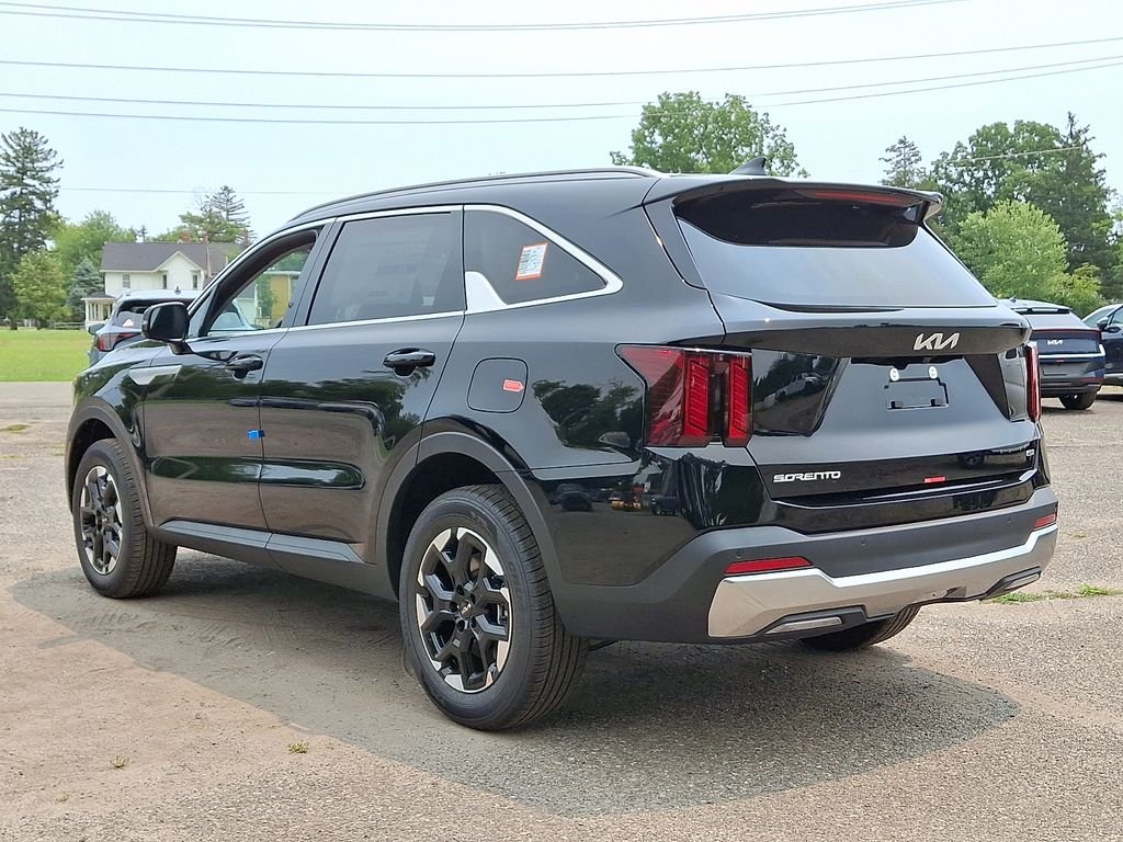 New 2026 Black Kia S image 3
