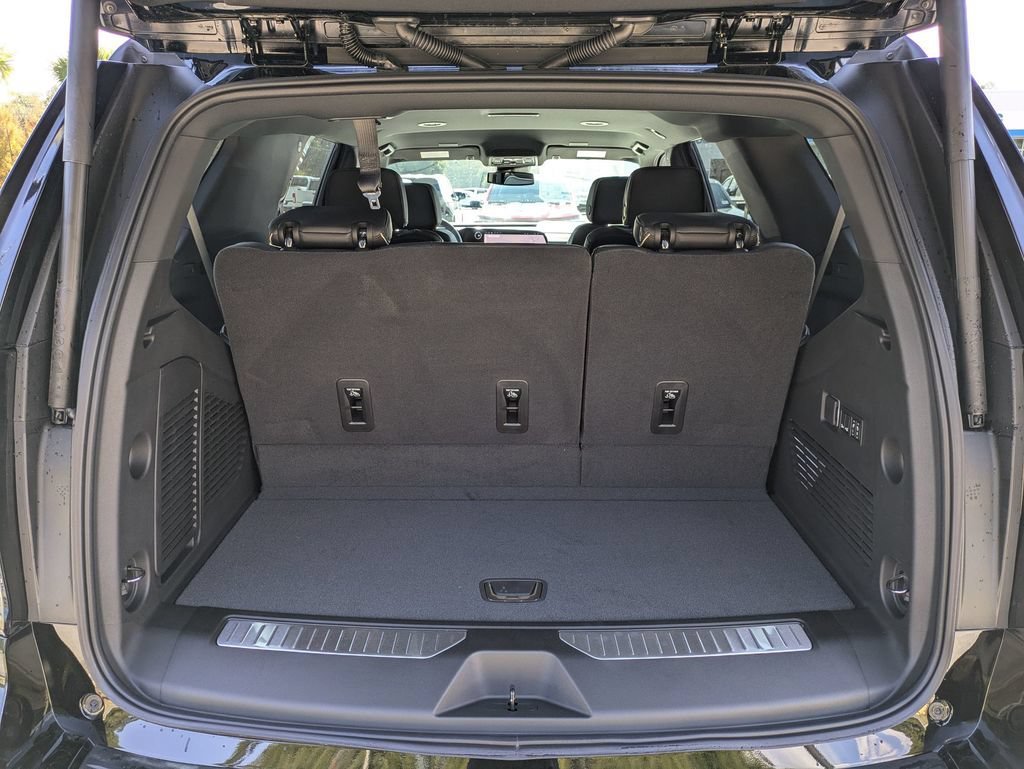 2026 Chevrolet Tahoe Premier - Photo 31