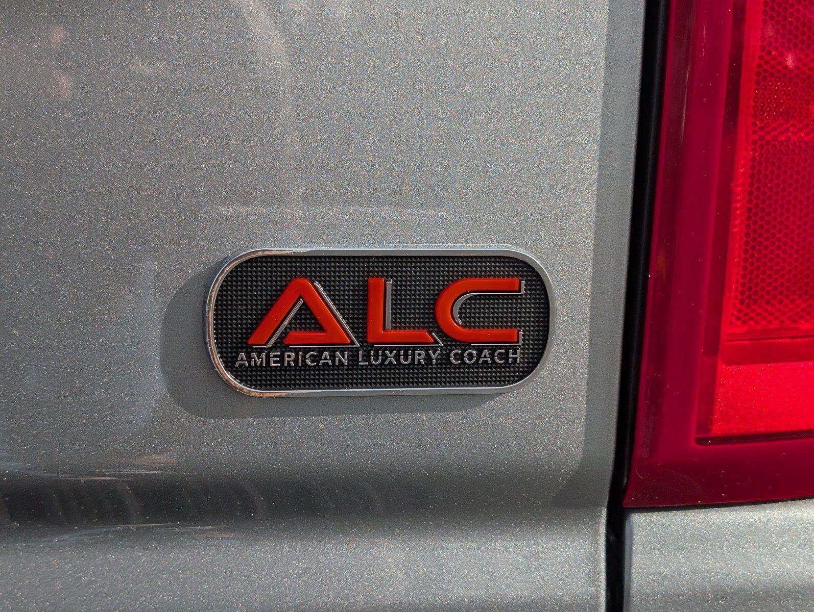 2026 Chevrolet Silverado 1500 RST - Photo 8