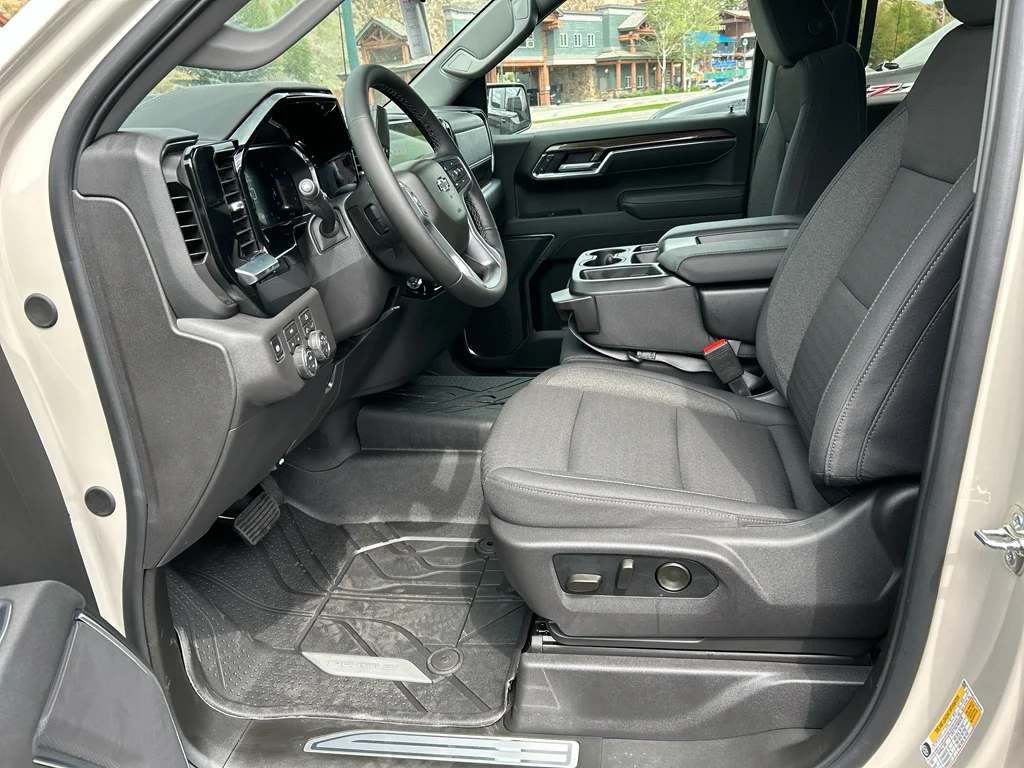 2026 Chevrolet Silverado 1500 RST - Photo 11