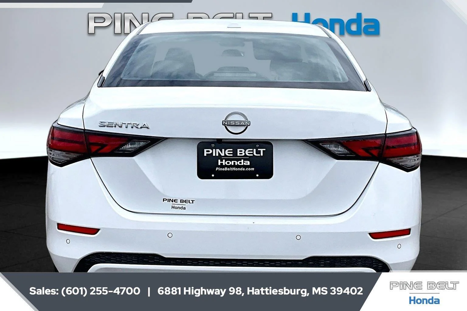 Used 2025 Fresh Powder Nissan SV image 4
