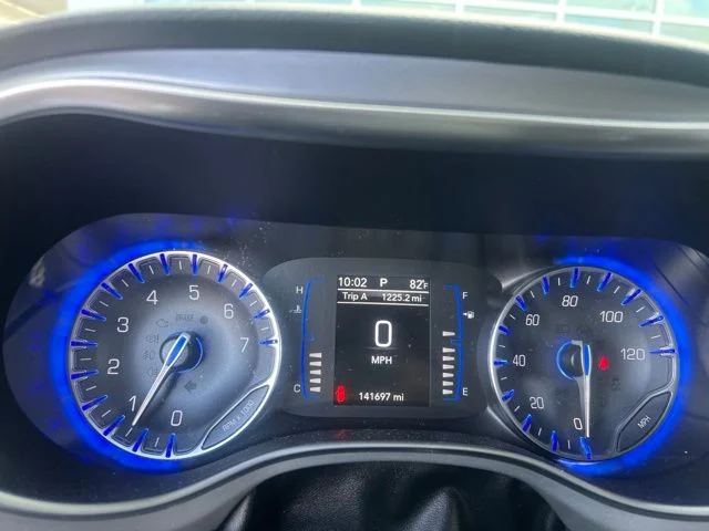 Used 2018 White Chrysler Touring Plus image 2