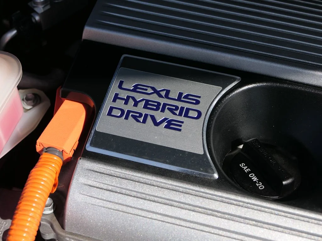 Used 2020 Caviar Lexus 300h image 30