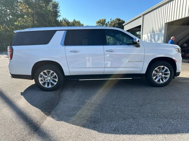 2024 Chevrolet Suburban Premier - Photo 6