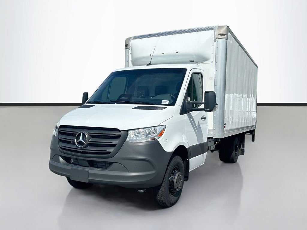 New 2026  Mercedes-Benz Knapheide Dry Box image 8