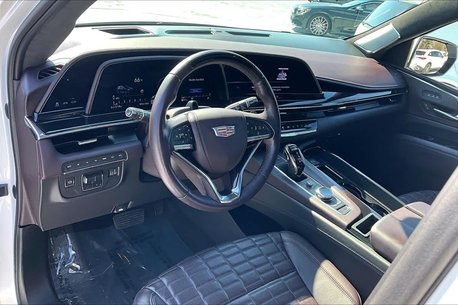 Used 2023 Crystal White Tricoat Cadillac 4WD Premium Luxury Platinum image 17
