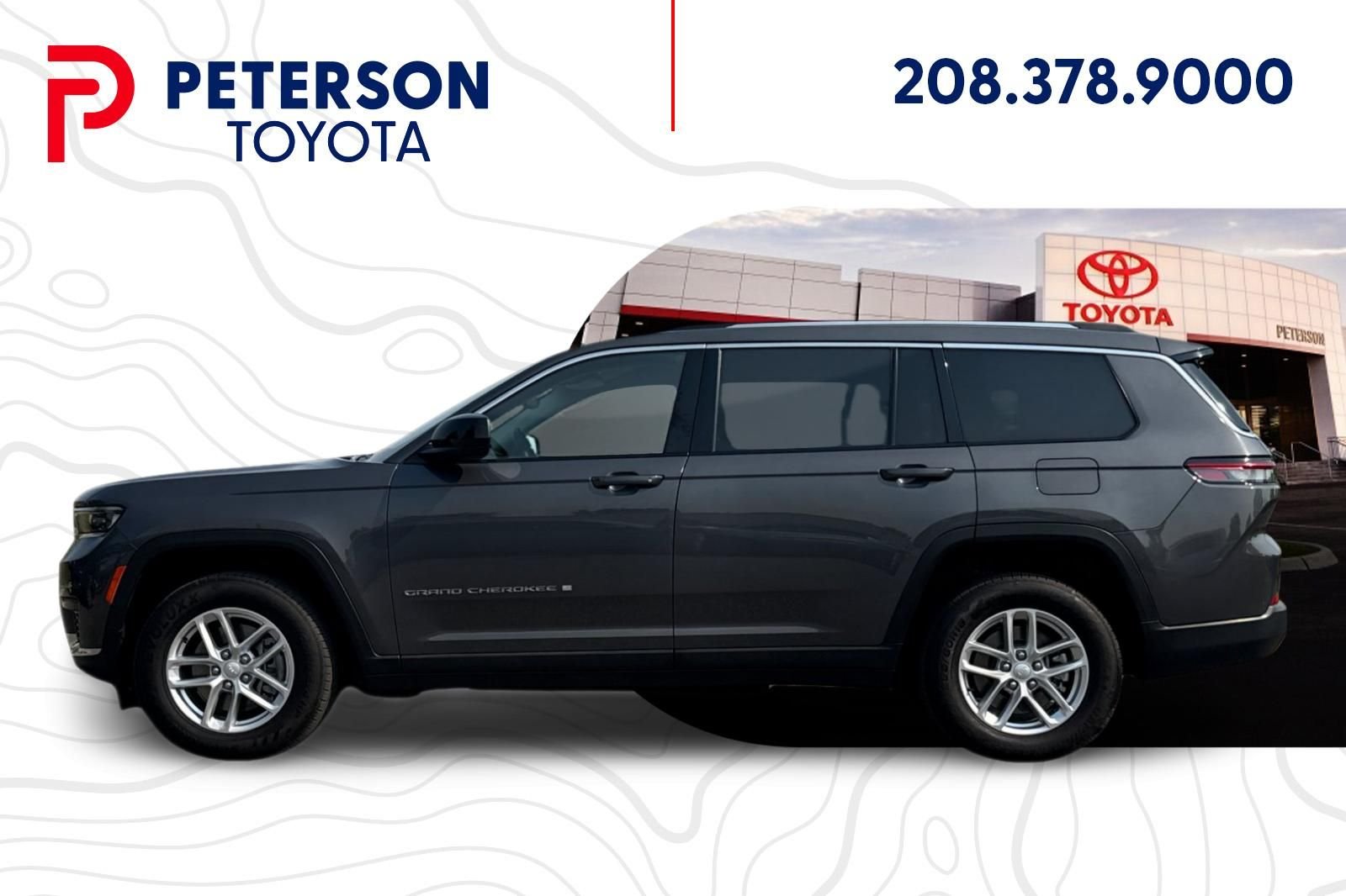 Used 2022 Gray Jeep Laredo image 6