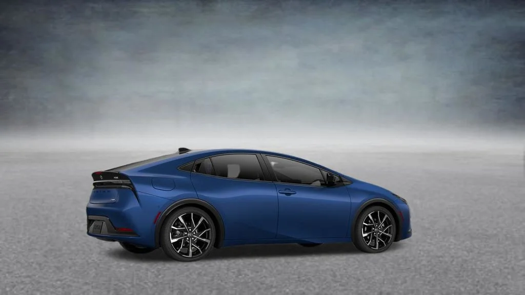 2025 Toyota Prius XSE Premium - Photo 11