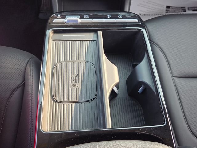 Used 2025 Gray Hyundai SEL Convenience image 18