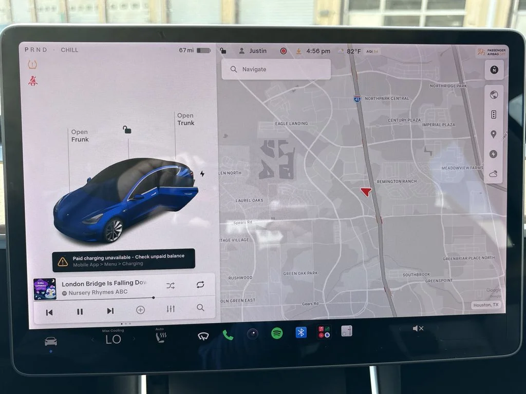 Used 2018 Deep Blue Metallic Tesla Long Range image 17