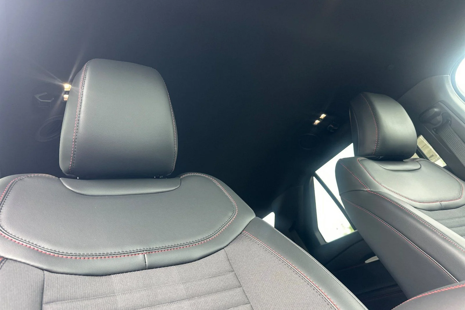 New 2026 Carbonized Gray Metallic Ford ST-Line image 14