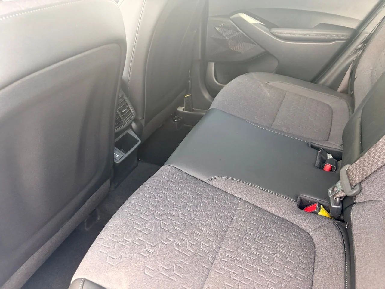 Used 2025 Neptune Blue Kia S image 15