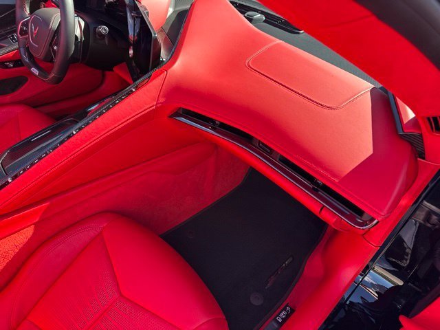 Used 2023 Black Chevrolet Z06 image 12