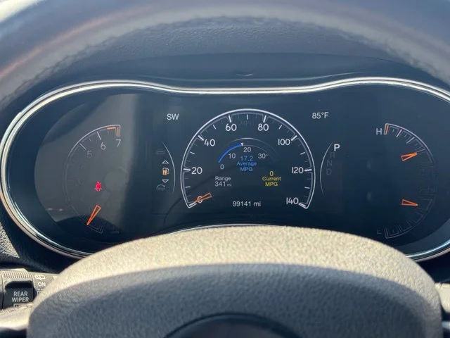 Used 2018 White Jeep Laredo E image 32