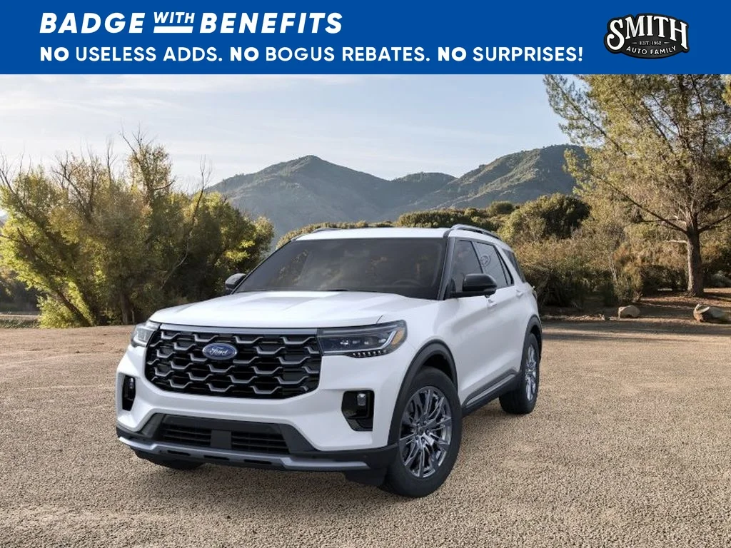 New 2026 Star White Metallic Tri-Coat Ford Platinum™ image 3