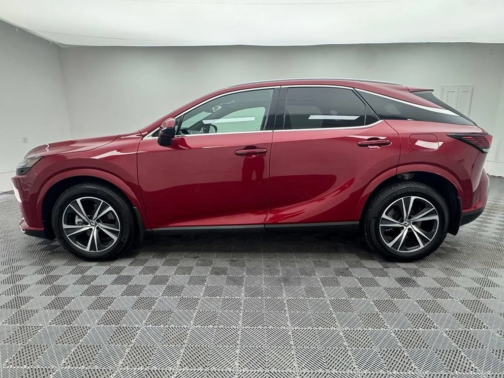 Used 2023 Red Lexus RX 350 image 11