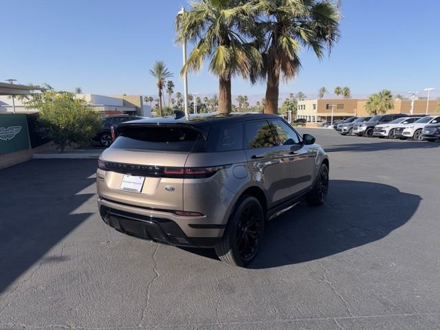 Used 2020 Kaikoura Stone Metallic Land Rover R-Dynamic SE image 6