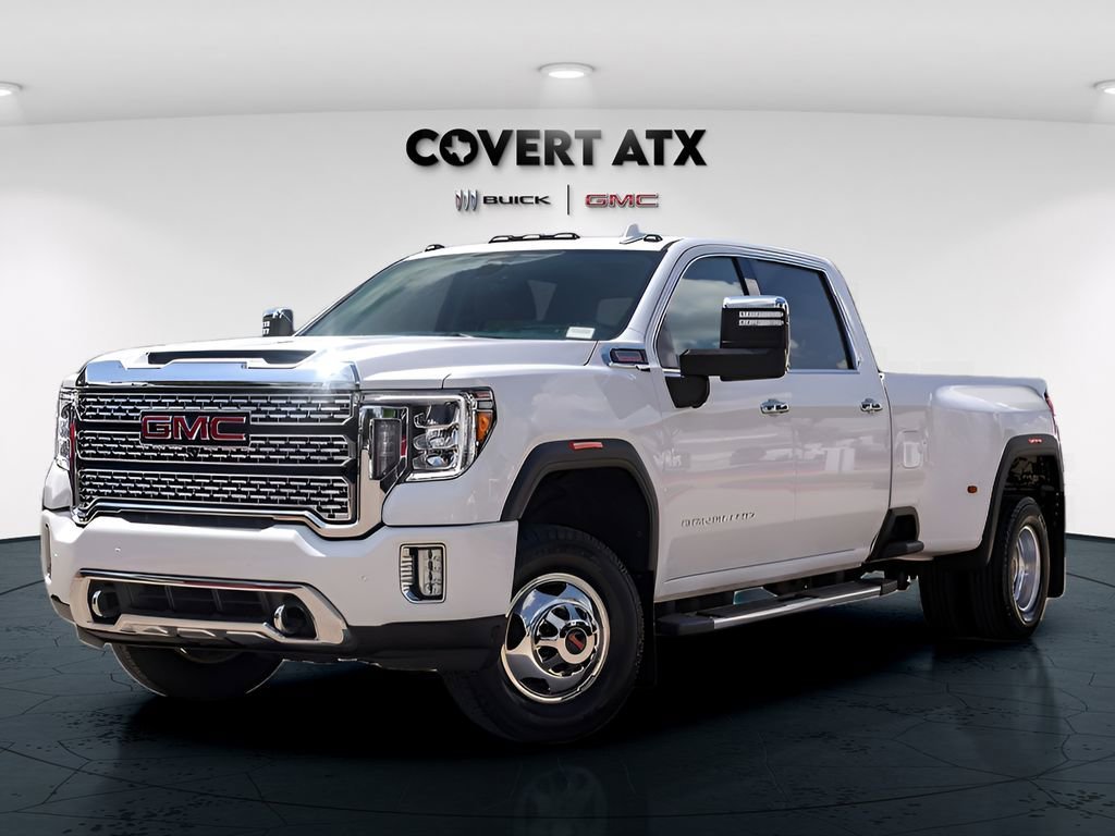 2022 GMC Sierra Denali 4WD Crew Cab Standard Box SRW's photo