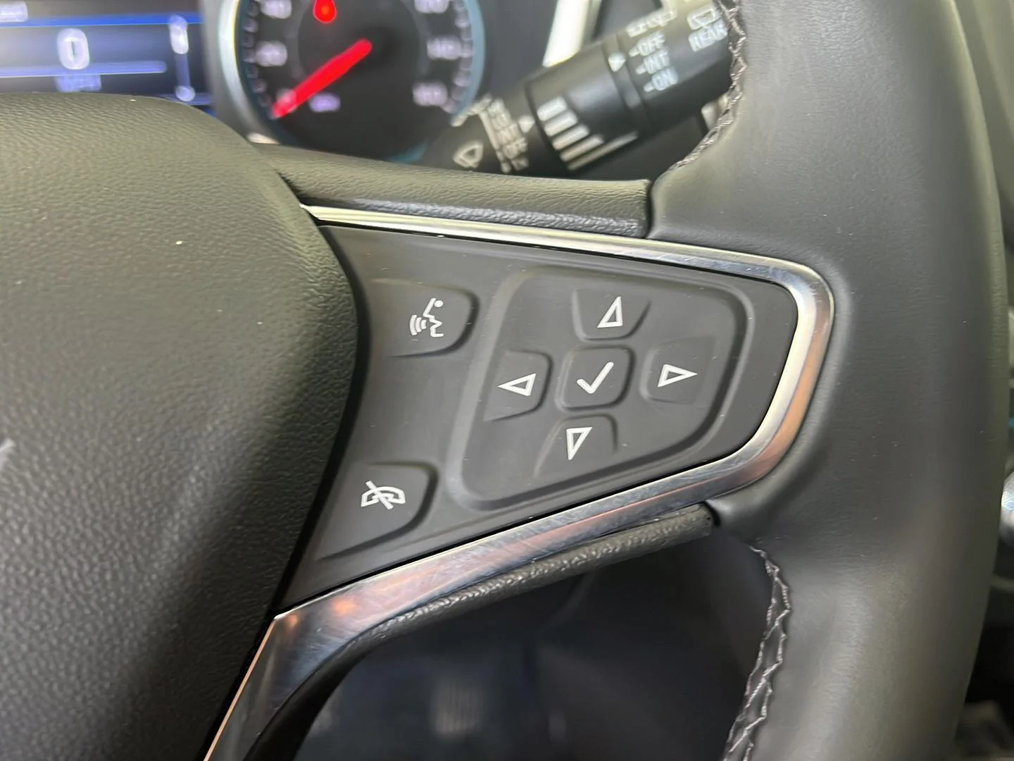 Used 2024 Black Metallic Chevrolet LT image 11