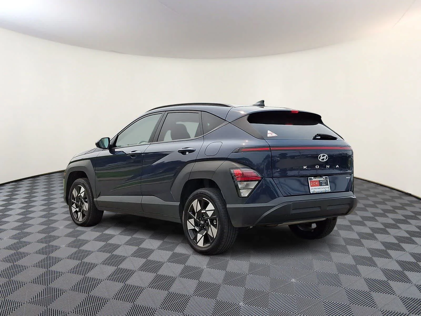 Used 2025 Denim Blue Hyundai SEL image 7