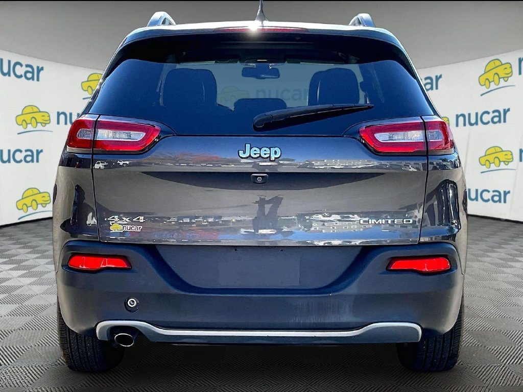 Used 2017 Gray Jeep Limited image 5