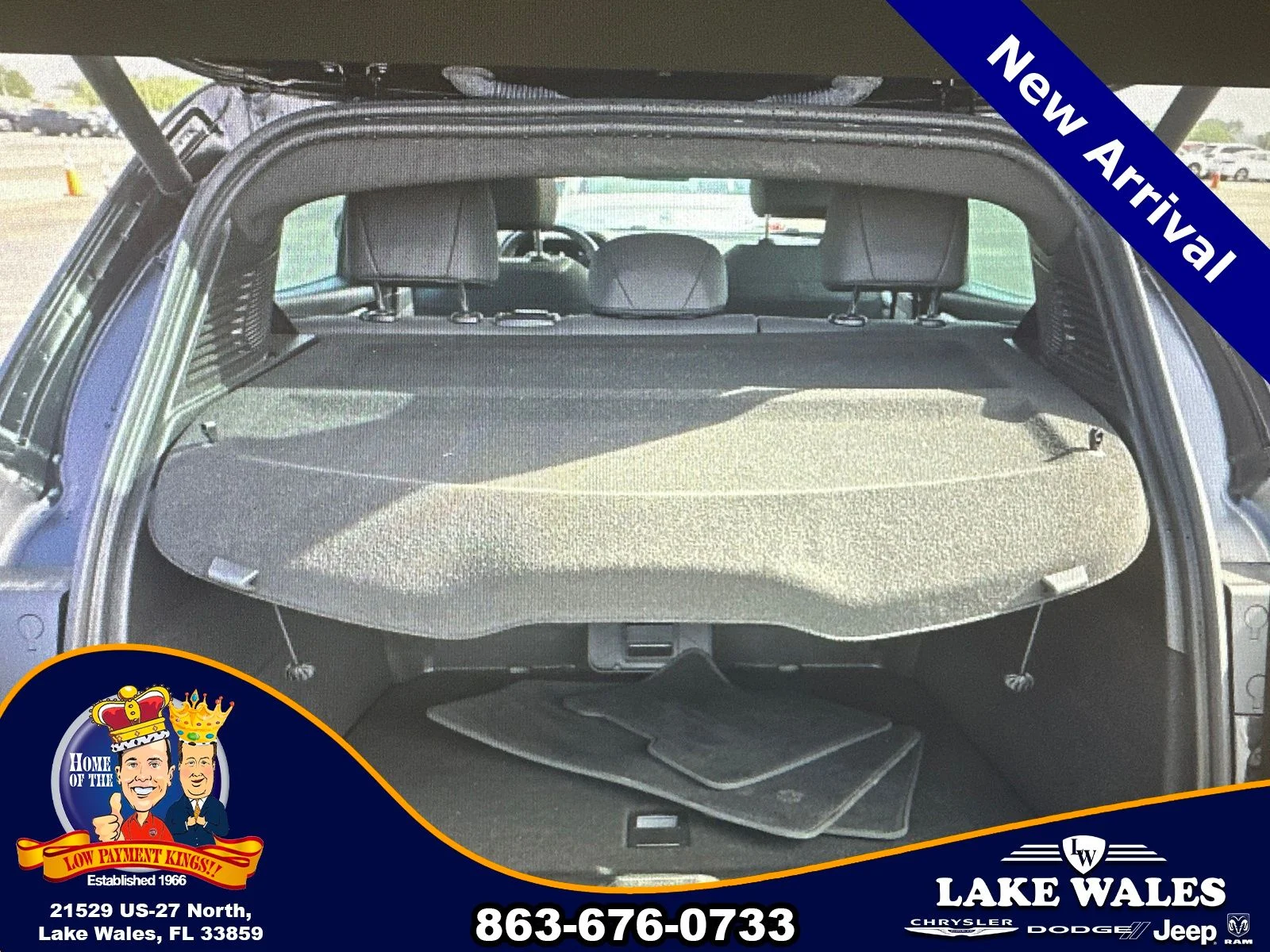Used 2025 Black Alfa Romeo Base image 12
