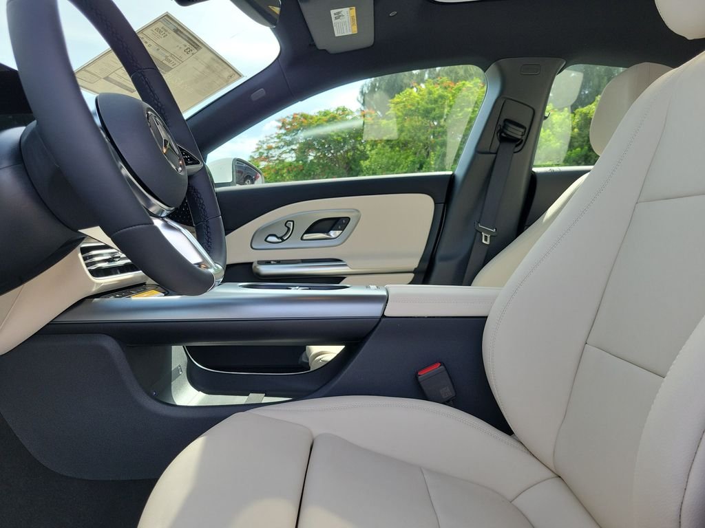 New 2027 Polar White Mercedes-Benz CLA 220 image 18