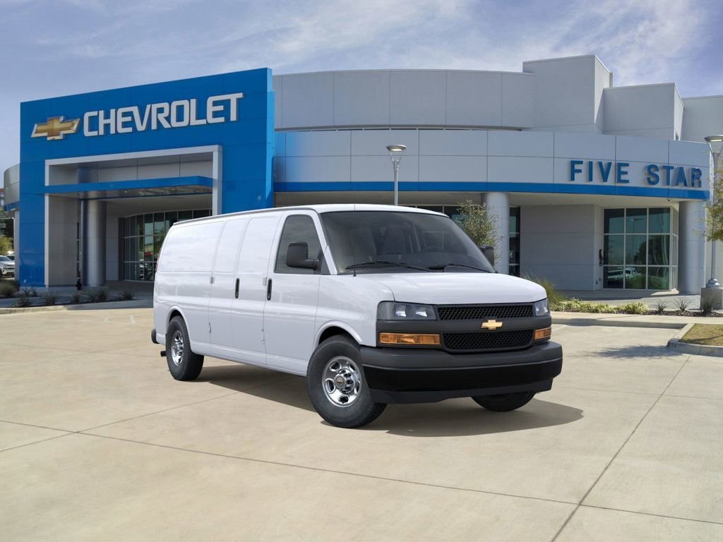 2026 Chevrolet Express 2500 Extended Work Van HD's photo