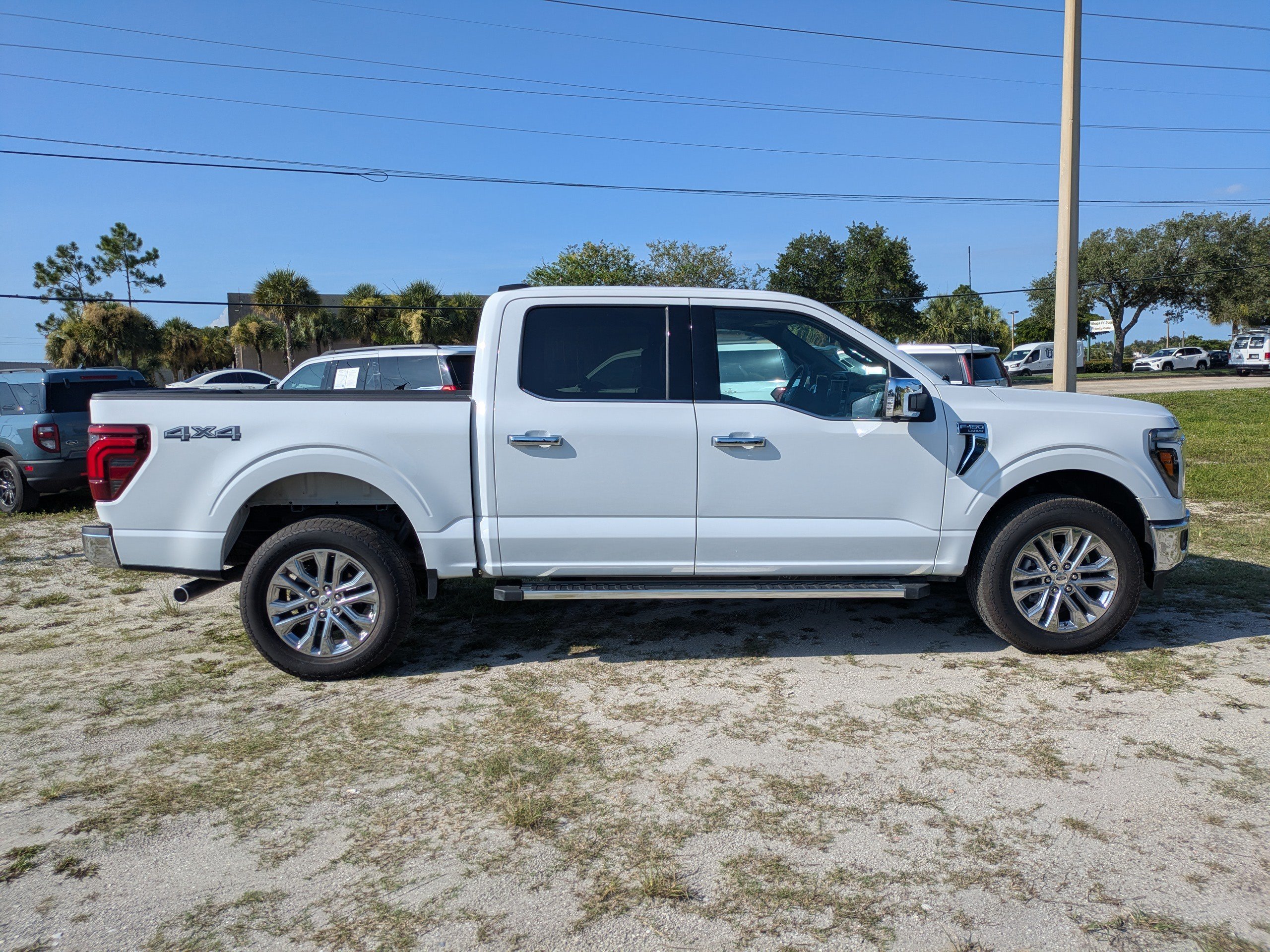 Used 2026 White Ford LARIAT image 3