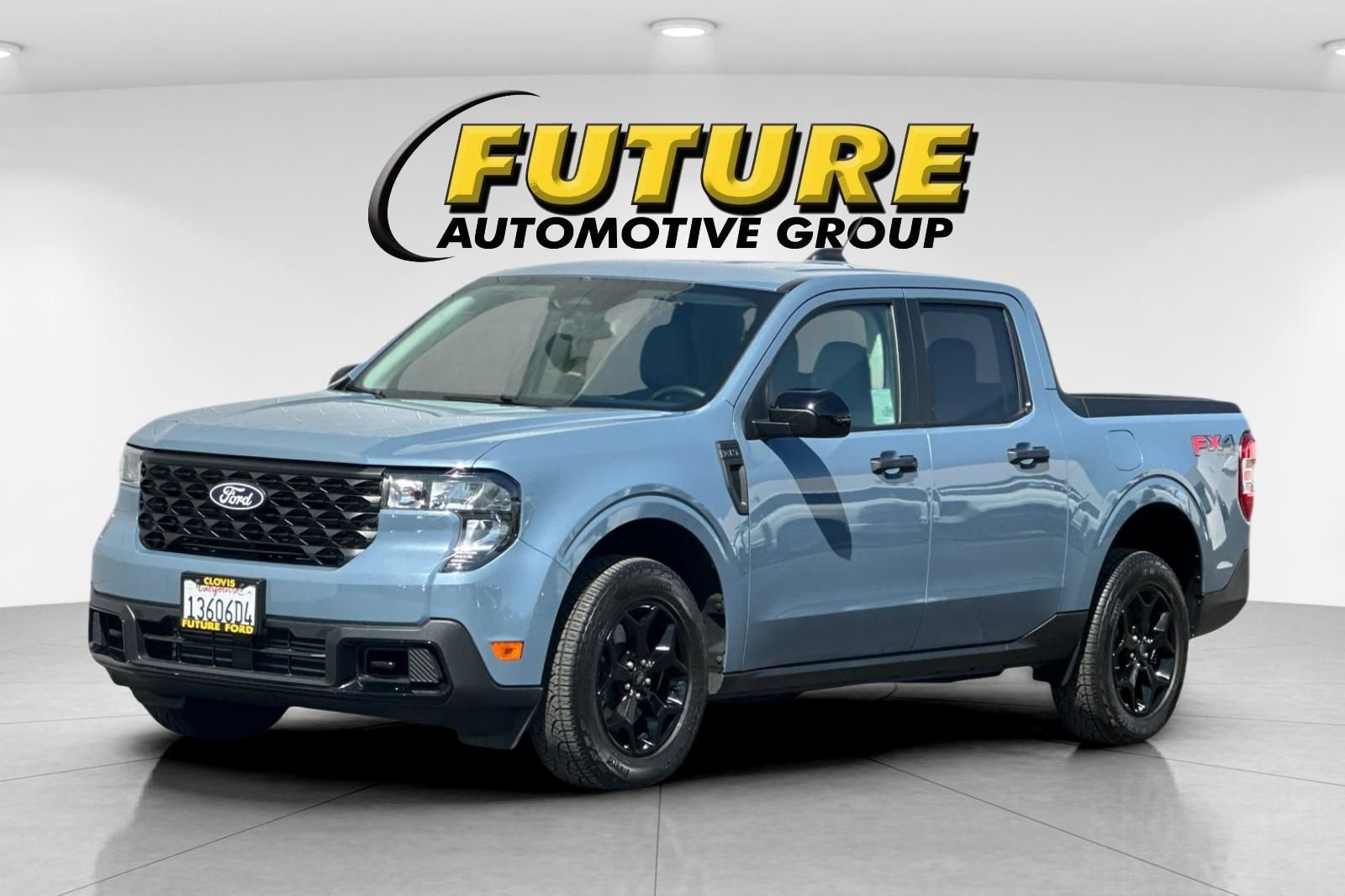Used 2025 Gray Ford XLT image 7