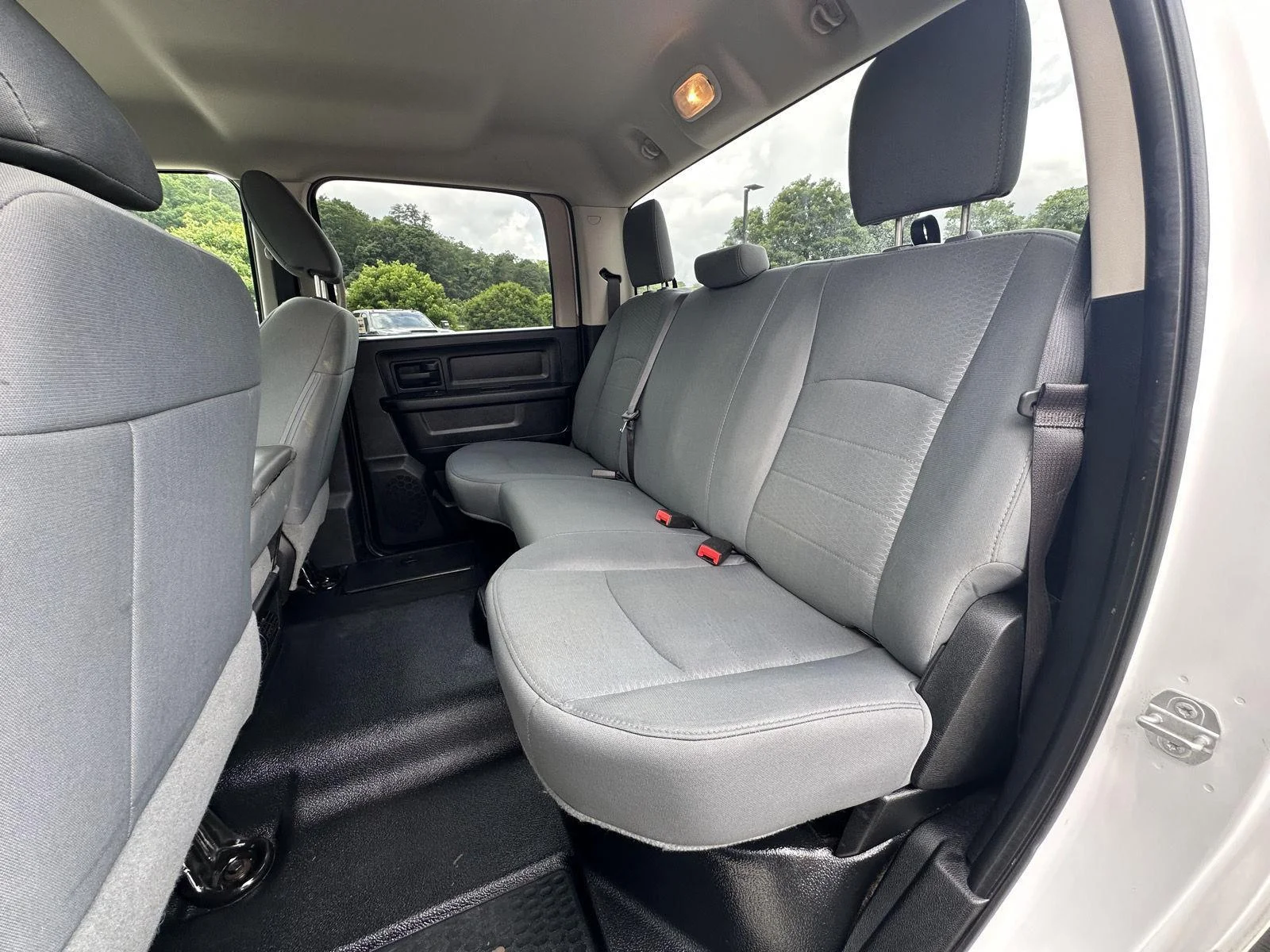 2017 RAM Ram 1500 Pickup Tradesman - Photo 11
