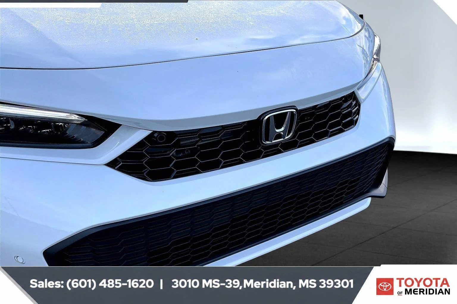 Used 2026 Platinum White Pearl Honda Sport Touring image 21