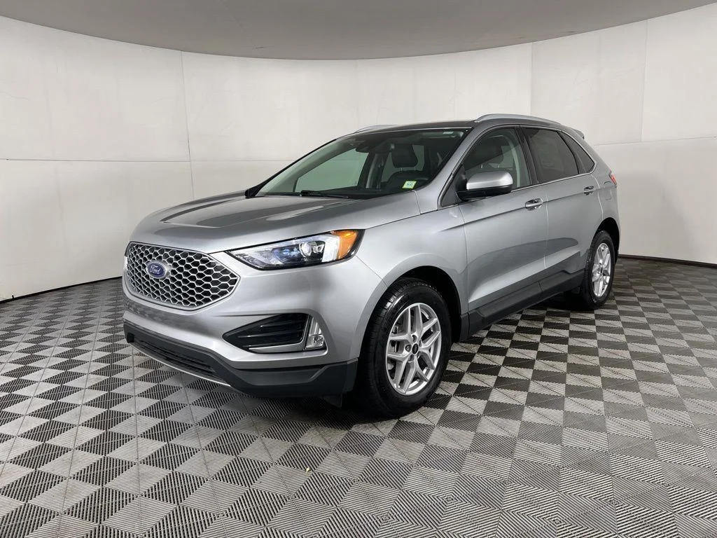 Used 2024 Gy Ford SEL image 12