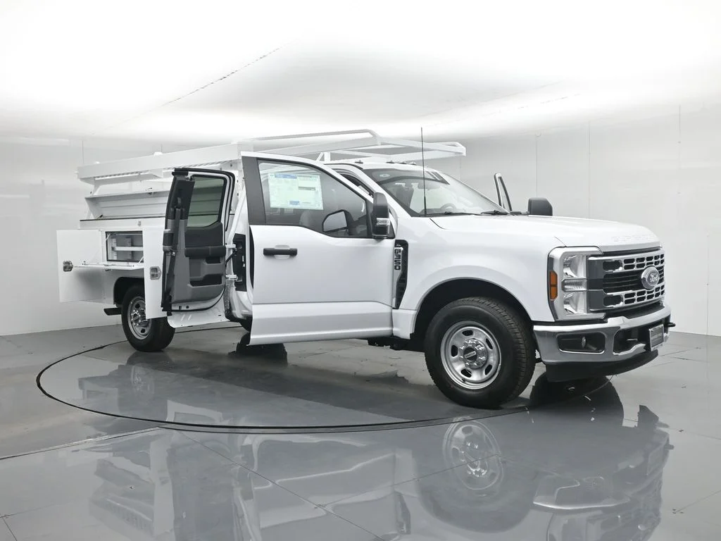 New 2026 White Ford XL image 41