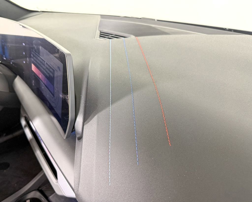 2025 BMW 2 Series M235 - Photo 23