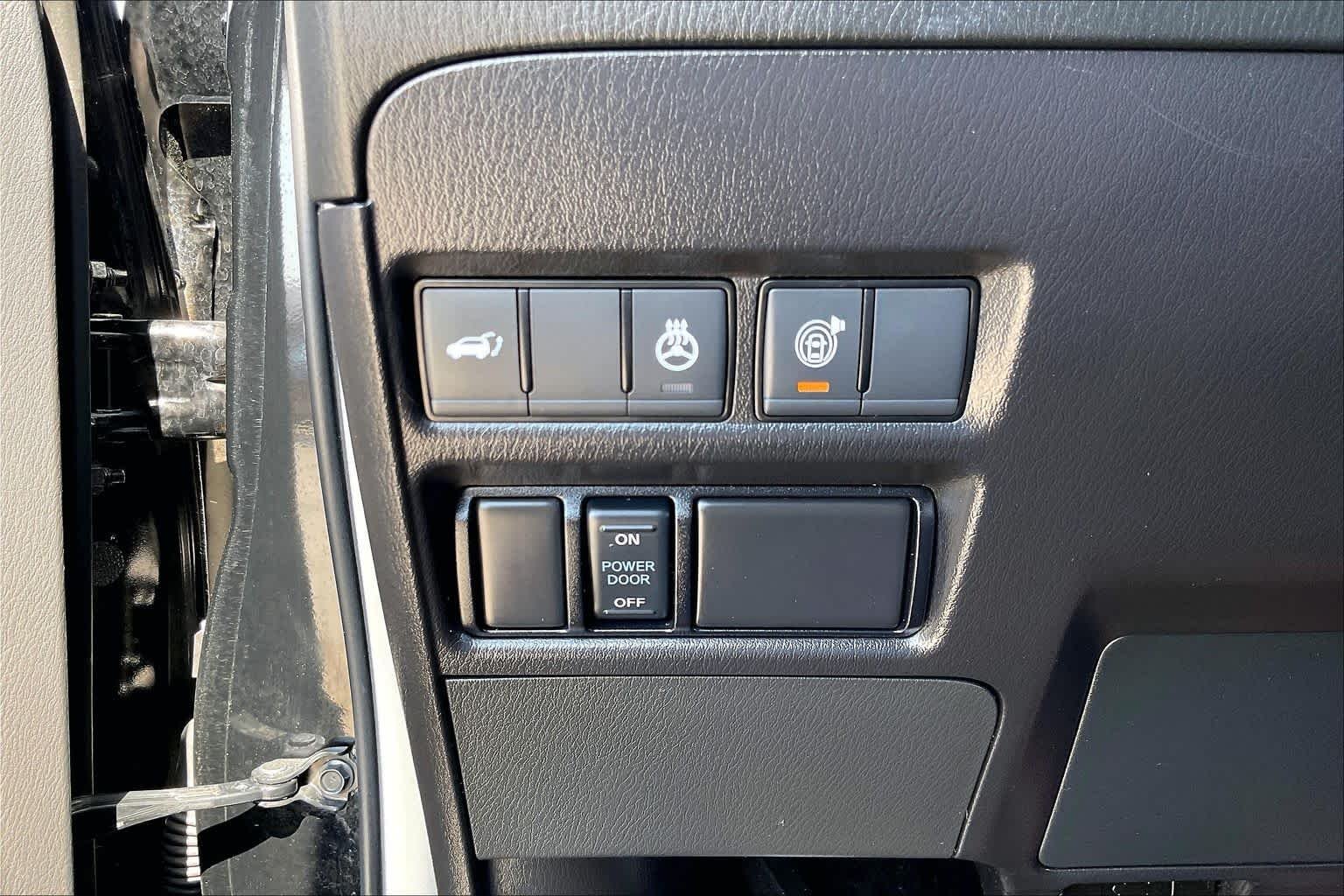 Used 2024 Super Black Nissan SL image 14