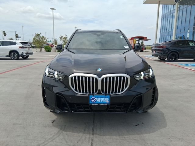 Used 2026 Black BMW xDrive40i image 2