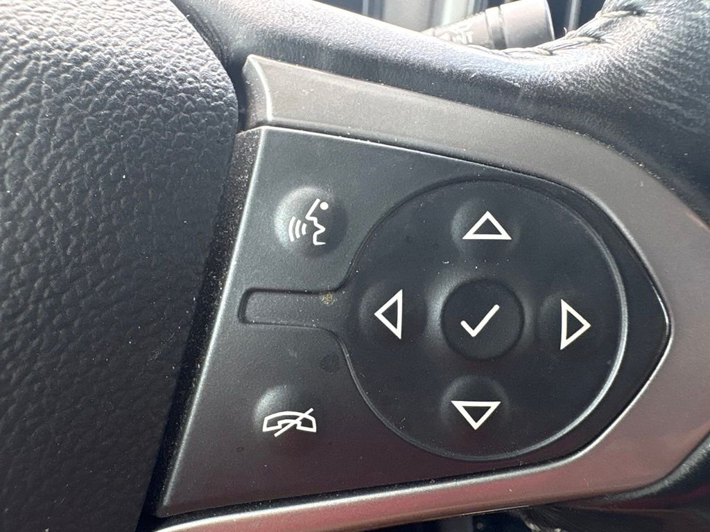 Used 2019 Blue Chevrolet LT image 16