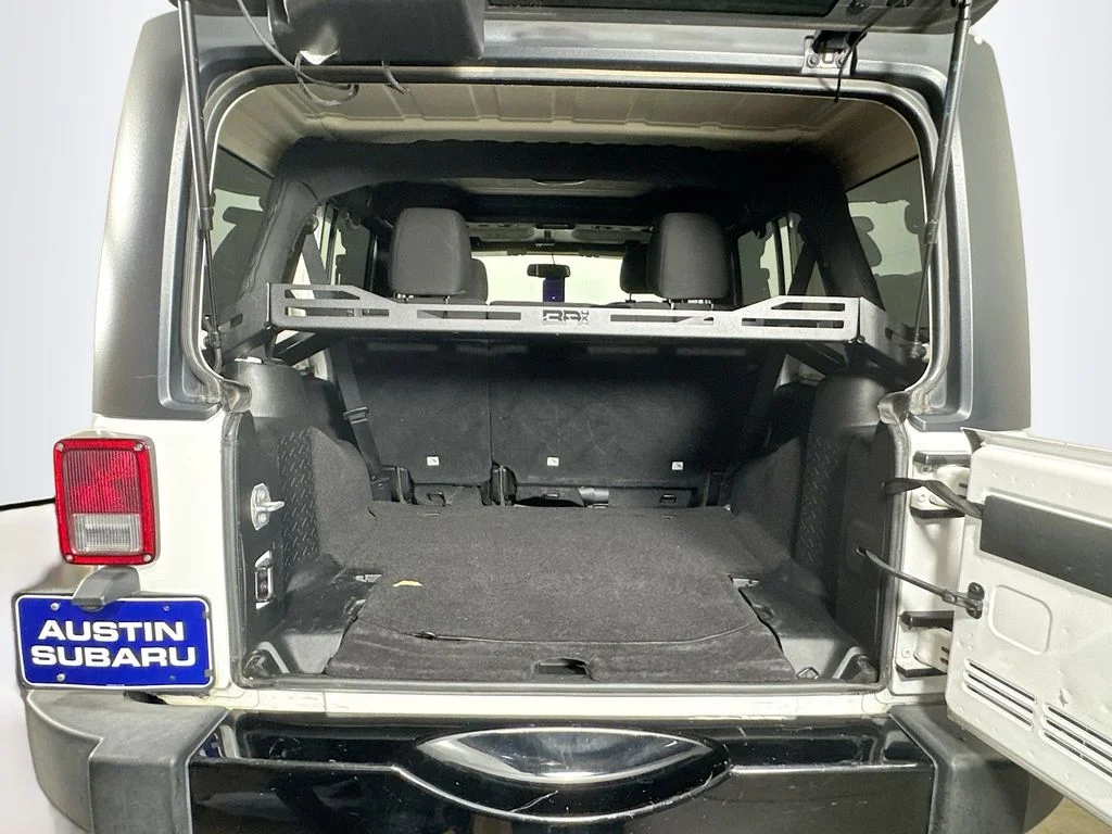 Used 2018 White Jeep Unlimited Willys Wheeler image 28