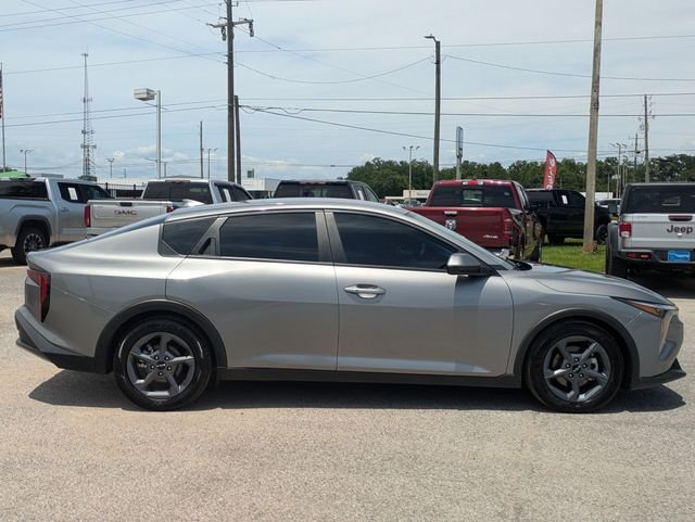 Used 2025 Gray Kia LXS image 6