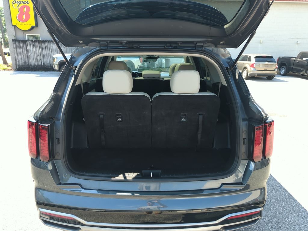 Used 2021 Gray Kia S image 30