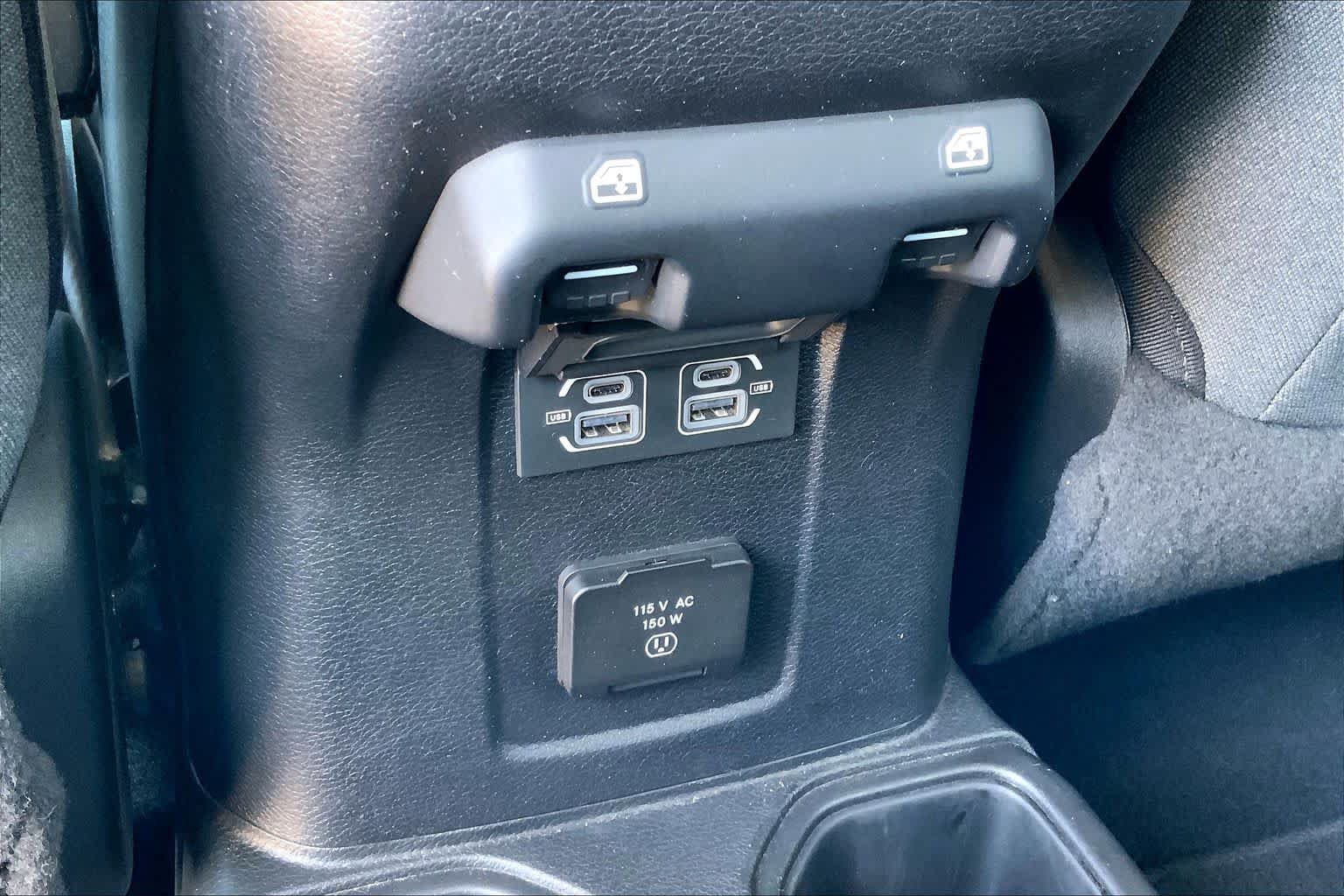 Used 2025 Black Clearcoat Jeep Sahara image 36