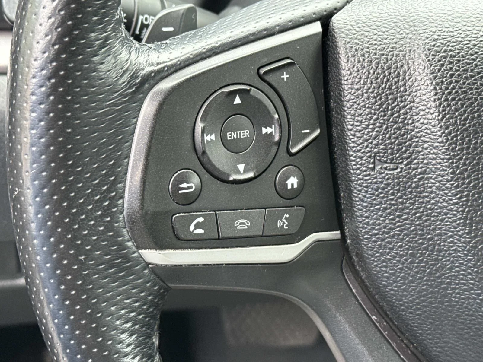 Used 2020 Blue Honda EX-L image 23