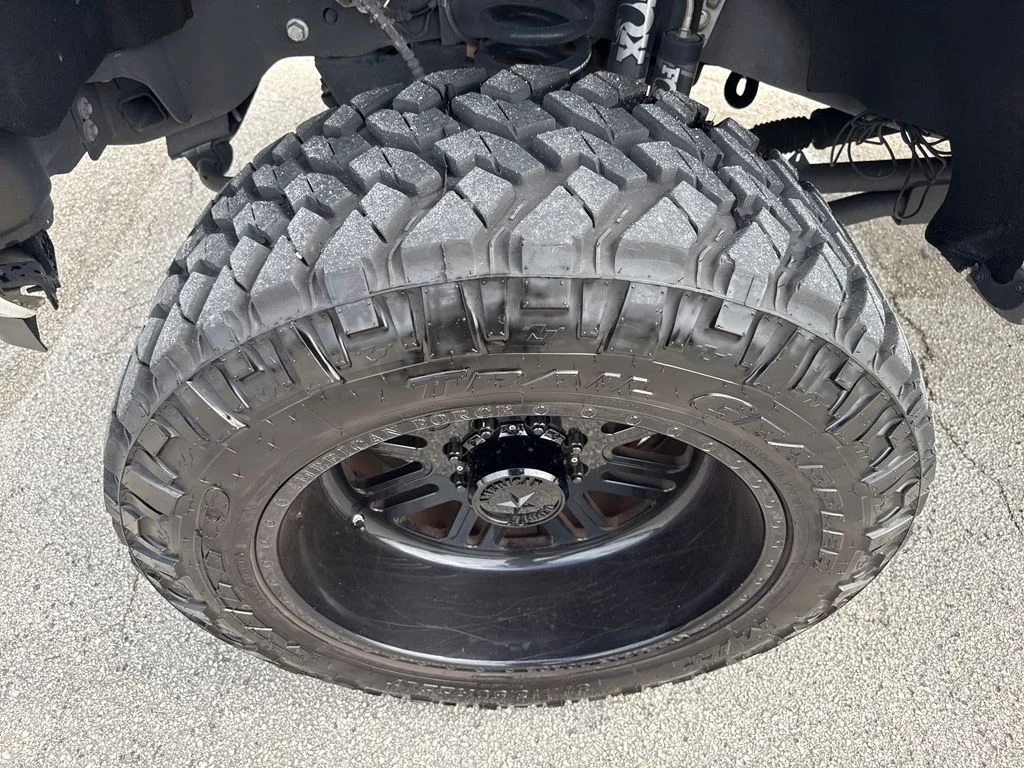 Used 2020 White Ford Platinum image 11