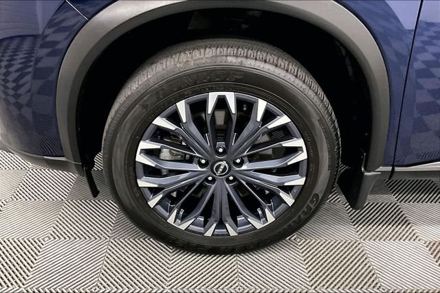 2025 Nissan Rogue SL - Photo 10