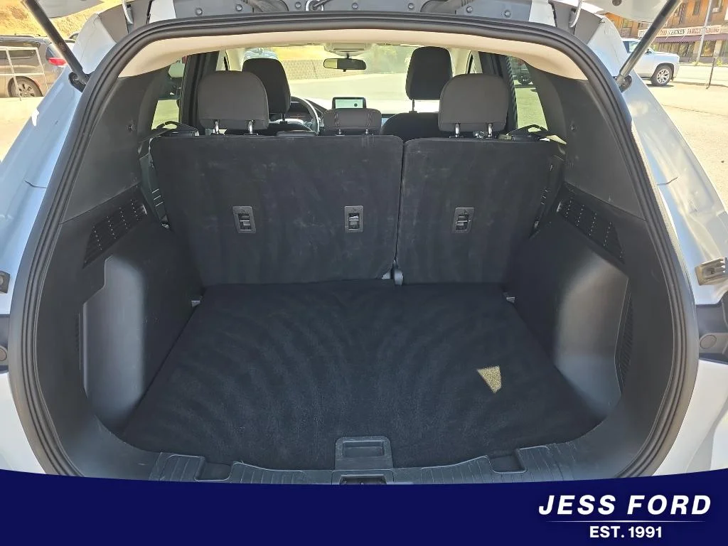 Used 2025 Space Silver Ford Active image 16