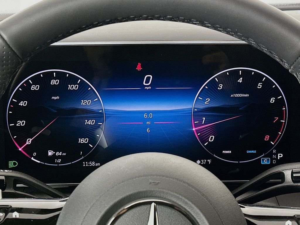 New 2026 MANUFAKTUR Patagonia Red Metallic Mercedes-Benz GLC 300 image 11
