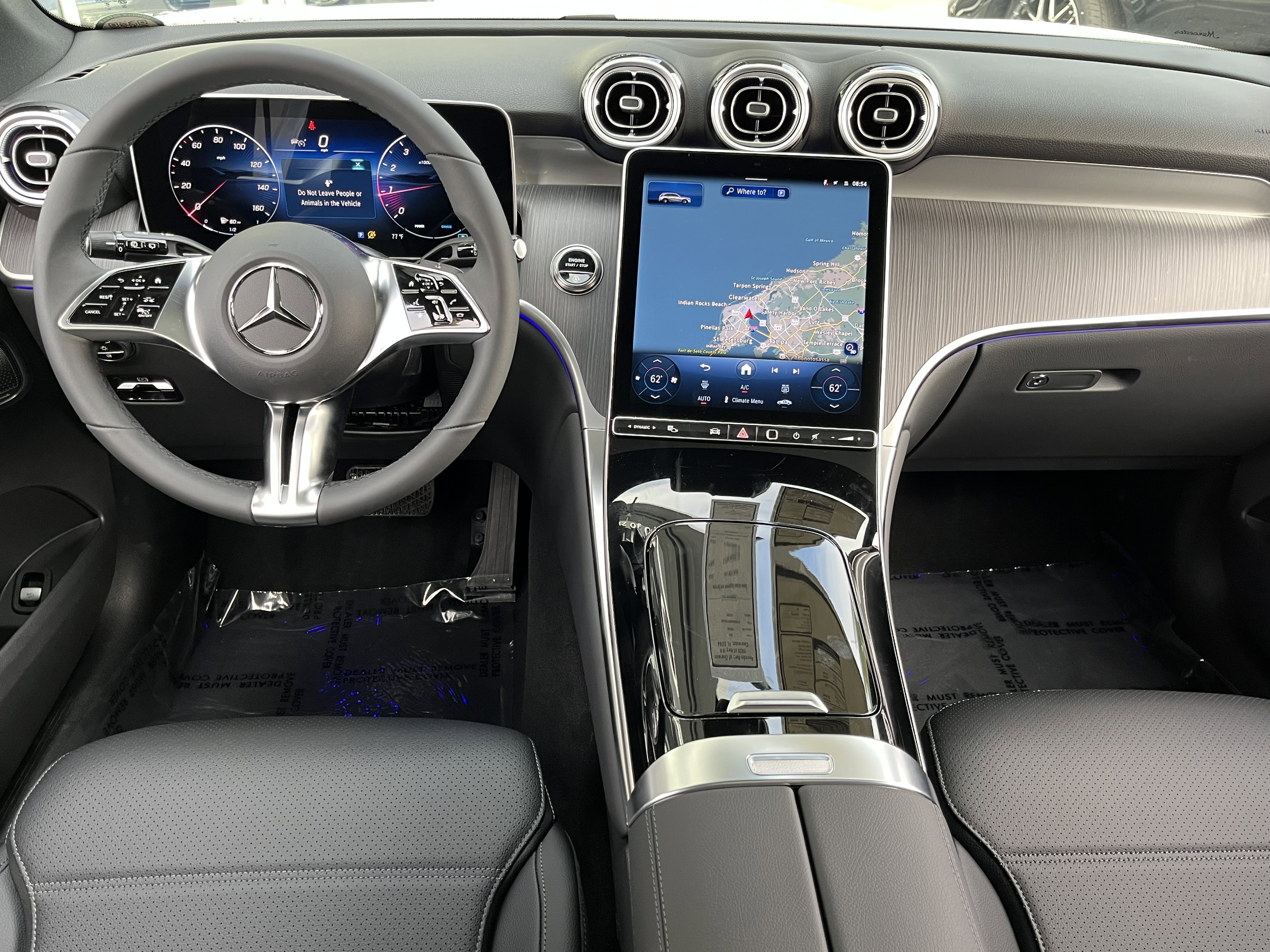 New 2026 Polar White Mercedes-Benz GLC 300 image 48